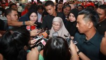 Dr Wan Azizah: No former Umno members have approached Pakatan