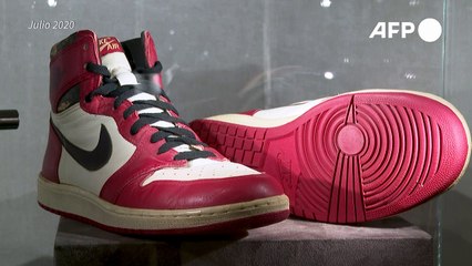 Récord mundial: Zapatillas de Michael Jordan se venden a  615.000 dólares