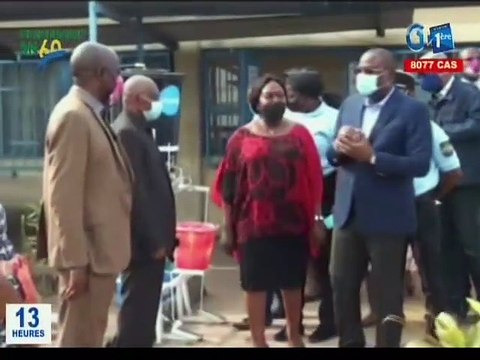 RTG / Tournée du ministre de l’éducation nationale aux centres d’examen de baccalauréat à Port-Gentil pour s’assurer de la mise en oeuvre des mesures visant à lutter contre la covid-19