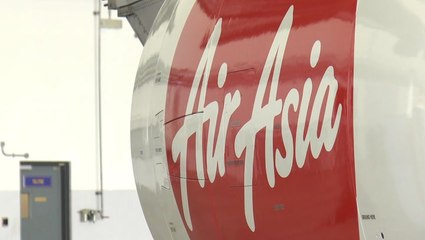 Скачать видео: MAVCOM makes police report over Tony Fernandes’ claims; AirAsia says it has evidence