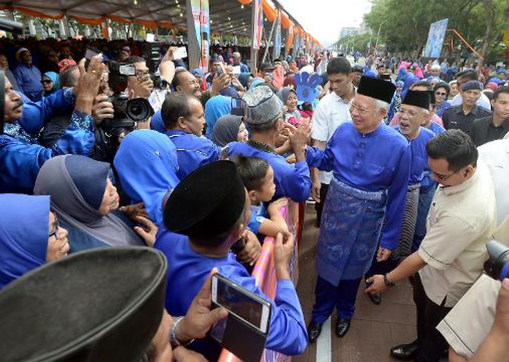 Felda settlers to receive cash incentive of RM5,000 each