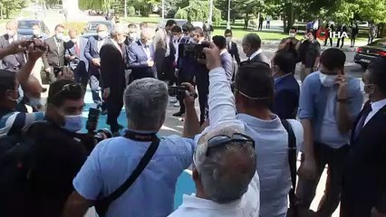 Binali Yıldırım: Biz Akdeniz’i Ege denizini başkalarına yedirmeyiz
