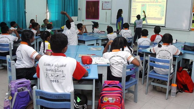 Education Ministry to increase classes when imported English textbooks arrive