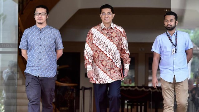 Azmin ready to let go of Mentri Besar position if needed in Putrajaya