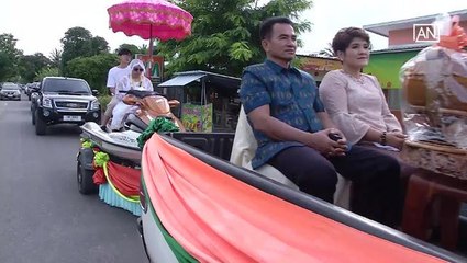 [NTV 050618] Would-be monk rides on jet ski in pre-ordainment ceremoney