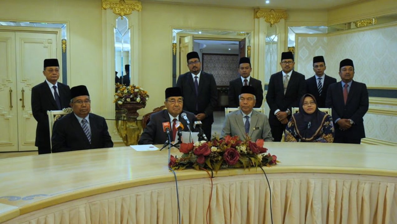 Kedah follows the rest to dissolve legislative...