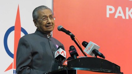 Pakatan promises two public holidays on May 10 and May 11 if it captures Putrajaya