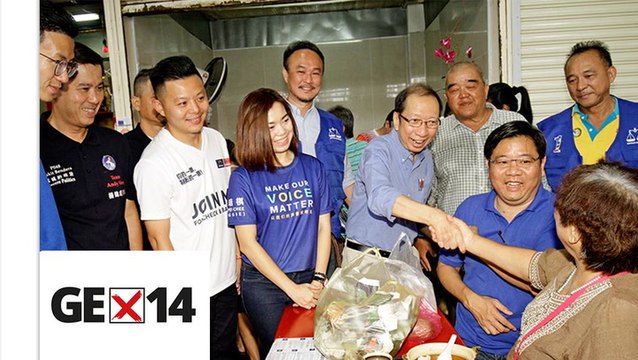 Candidates connect with voters during walkabout after nomination