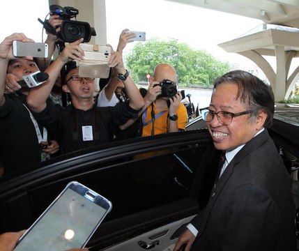 Abang Johari declines to comment on PBB leaving BN