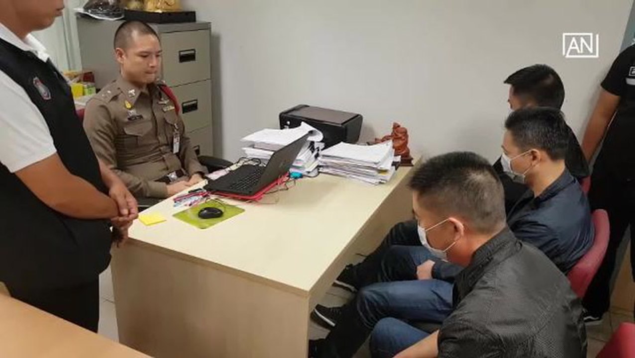 [NTV 260618] Three Chinese men arrested for allegedly stealing in passenger cabin