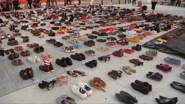Puerto Ricans honor hurricane victims