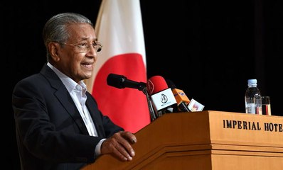 PM speaks about Najib's 1MDB case, RM1tril debt in Japan