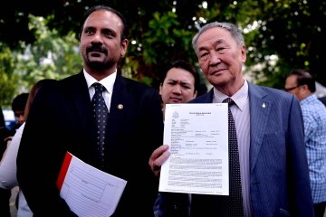 Altantuya’s father wants cops to examine former Najib’s police aide-de-camp