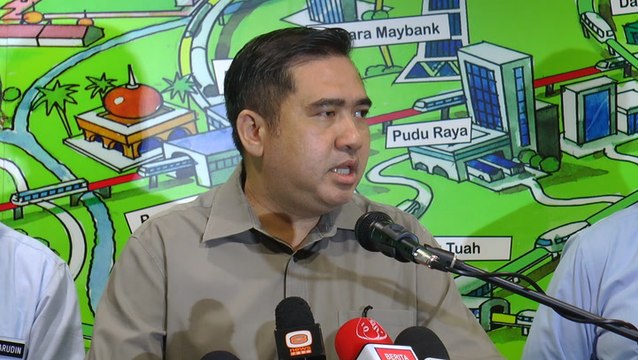 Loke: Prasarana must hold PC if LRT is 15mins late