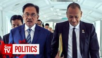 Nazri: I won't leave Umno but will support Anwar