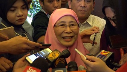 Wan Azizah says not heard of impending Cabinet reshuffle