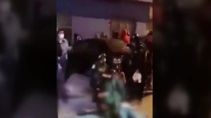 '불법 파티' 페루 클럽에서 단속 피하다 13명 압사 / YTN