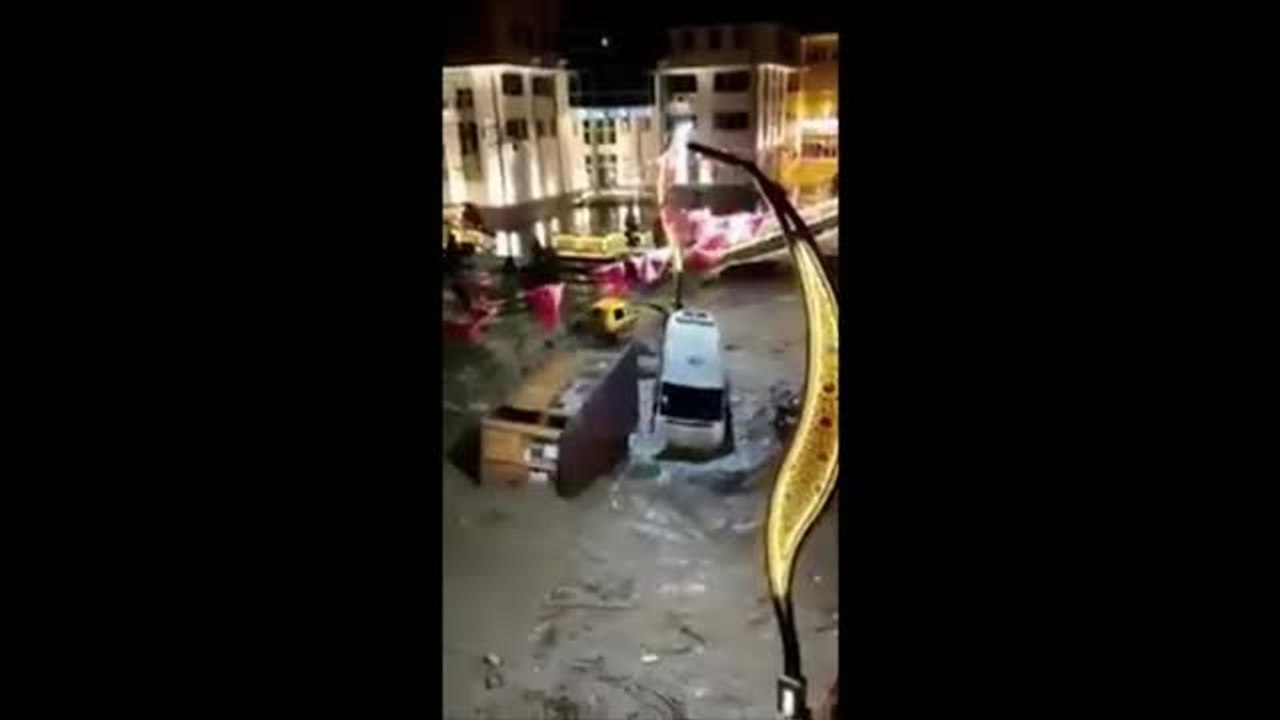 Las inundaciones en la región turca del Mar Negro causan al menos cinco muertos