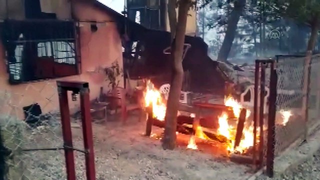 Kozan'daki orman yangını - Bazı evler tahliye edildi (3) - ADANA