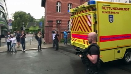 L'épouse d'Alexeï Navalny rend visite à son mari hospitalisé à Berlin