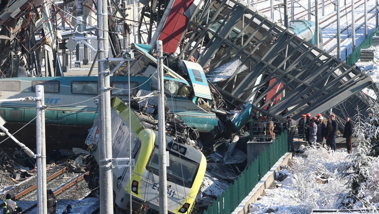 Turkish high speed train crash kills nine