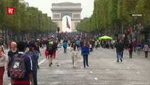 Parisians welcome car-free day in the city