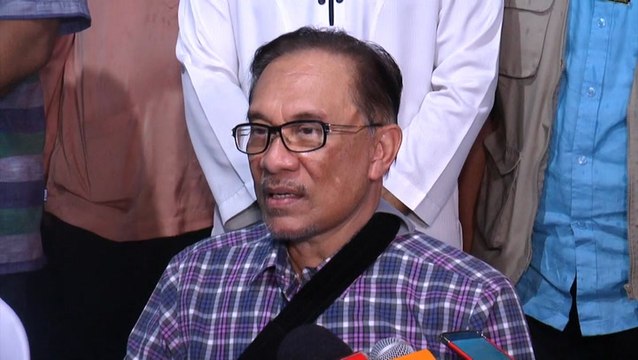 Anwar denies Mahathir - Azmin conspiracy (full press conference)