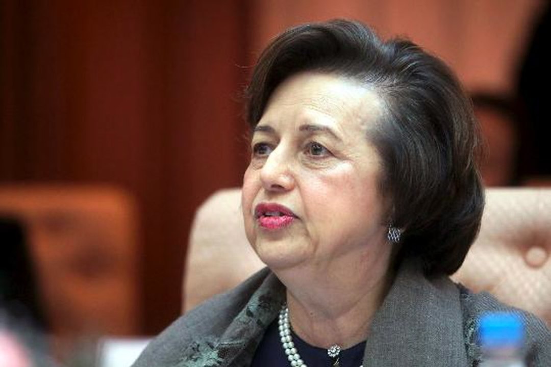 Dr Zeti: I will stay on as Bank Negara Governor...