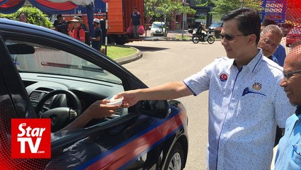 Free dodols for Malaysians to get into Raya mood