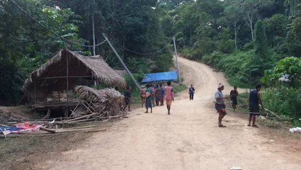 Orang asli: We will rebuild the blockade!