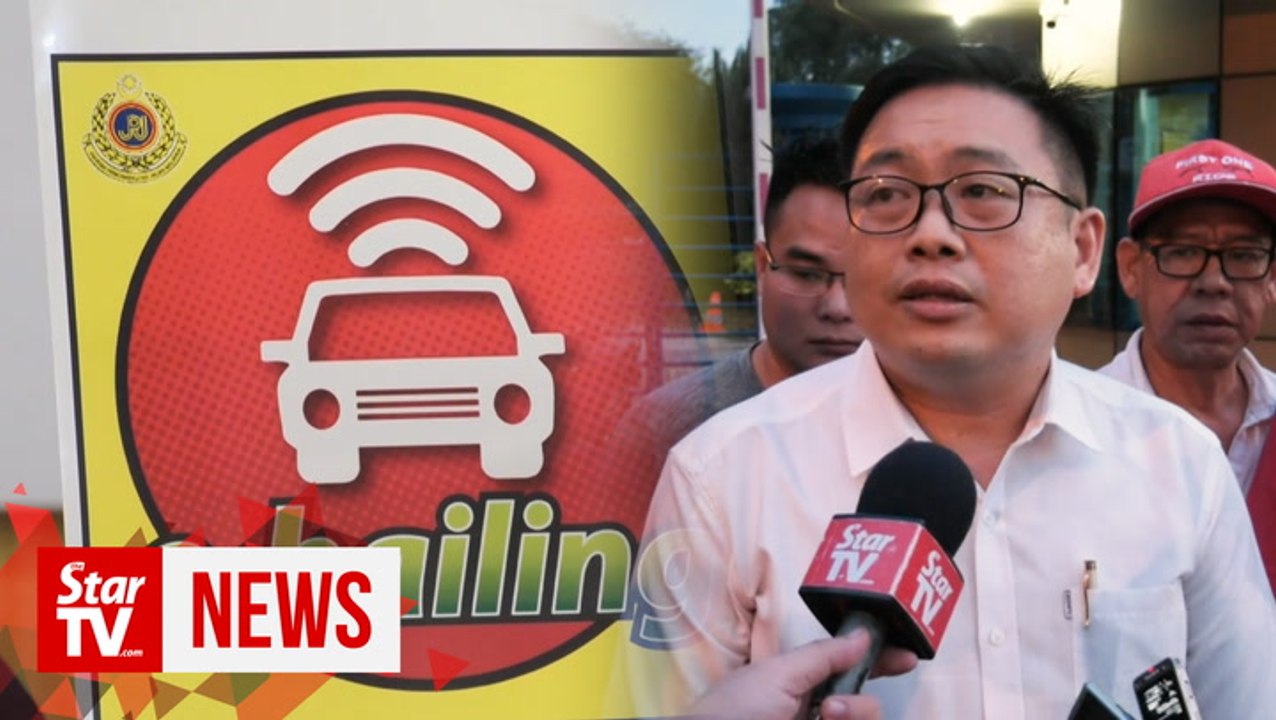 E-hailing drivers' rep questioned by cops for handing over memorandum to Transport Ministry