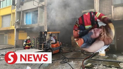 Myanmar worker collapses in Selayang market fire