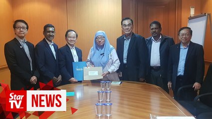 Educationist group meets ministry officials over issue of Jawi calligraphy teaching in schools