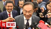Anwar: Azmin's 'backdoor transition' is personal opinion, PH council will decide PM’s term