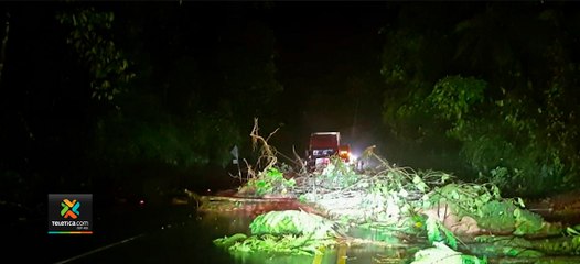 tn7-Cerrada-la-ruta-32-por-deslizamiento-140820