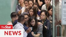 Gunman holds dozens hostage in Manila mall