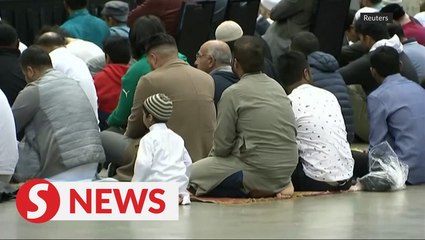 Download Video: Christchurch Muslims attend Friday prayers ahead of one year mass shooting anniversary