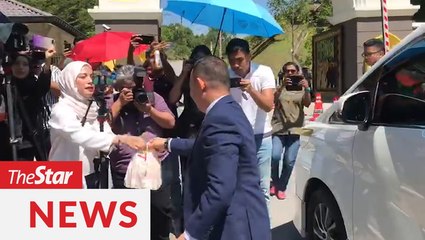 More food given to pressmen covering latest political situation