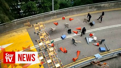 Protesters gather at University of Hong Kong