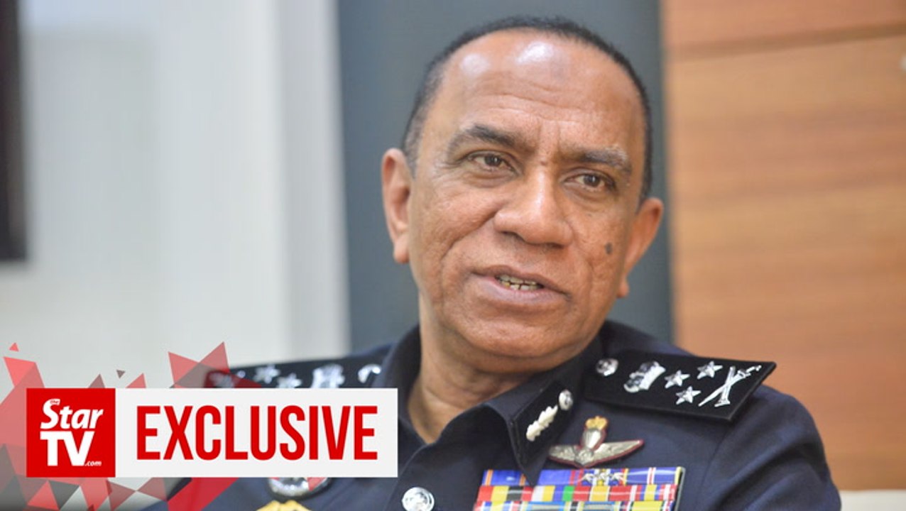 Narcotics director leaves the police force with a bang