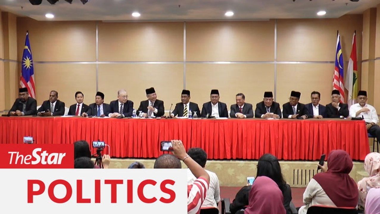 Barisan Nasional says they were informed of “collapse” of Pakatan before it happened