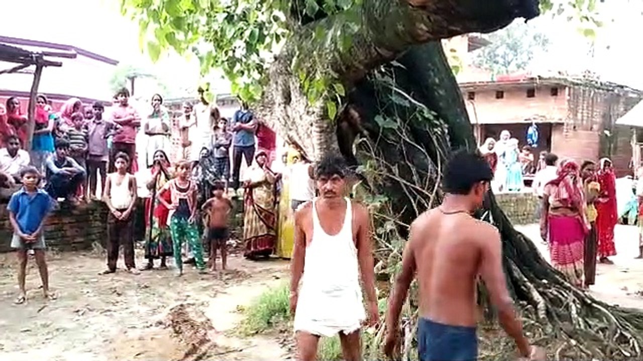 सीतापुर के महमूदाबाद में डबल मर्डर से इलाके में सनसनी