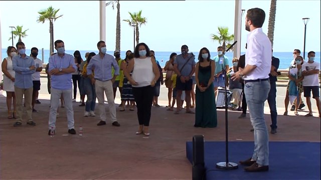 Casado exige a Sánchez que cese de su puesto a Pablo Iglesias