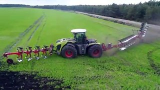 XXL PLOUGHING in EUROPE with CLAAS XERION 5000 and GREGOIRE BESSON 16 furrow