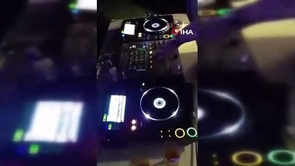 İstanbul Boğazı’nda salgına rağmen ''dansözlü'' yat partileri kamerada