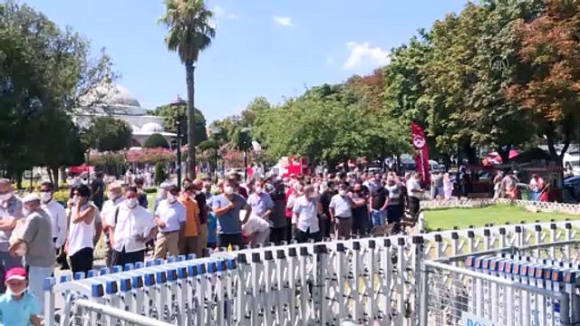Ayasofya-i Kebir Cami-i Şerifi'ne ziyaretçi yoğunluğu - İSTANBUL