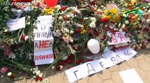 Bélarus : un hommage a été rendu au manifestant décédé, Loukachenko s'est entretenu avec Poutine