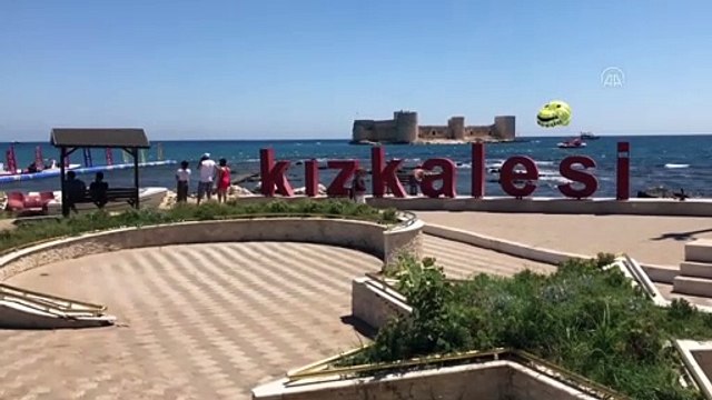 Mersin sahillerinde hafta sonu yoğunluğu