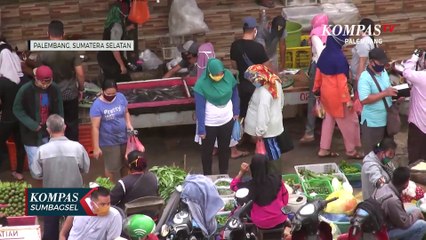 Kampanye Wajib Masker Di Pasar Tradisional