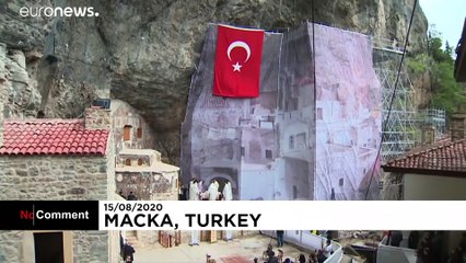 تصاویری از مراسم عشاء ربانی در صومعه کوهستانی سوملا در ترکیه